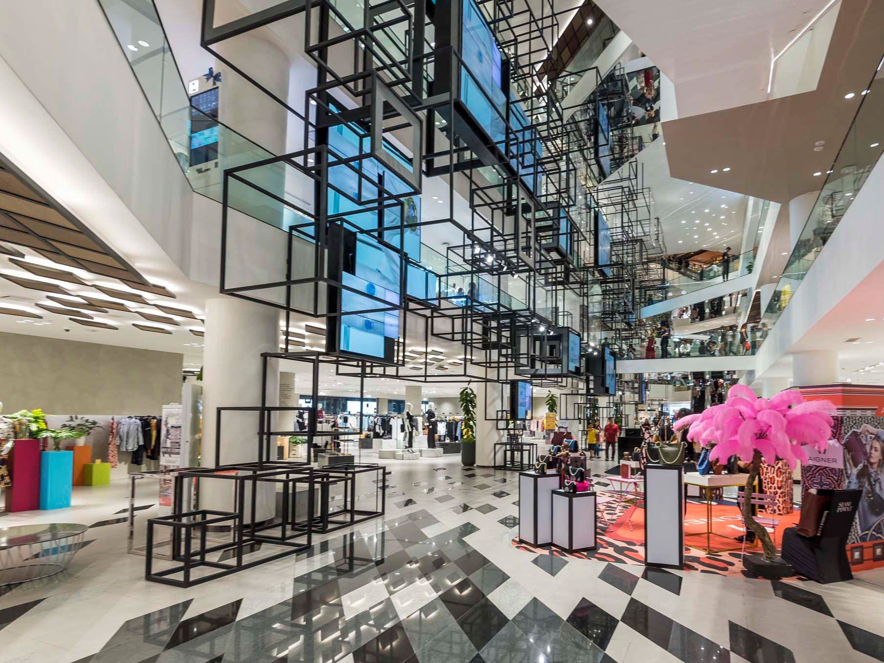 Siam Discovery - Innovative mall design