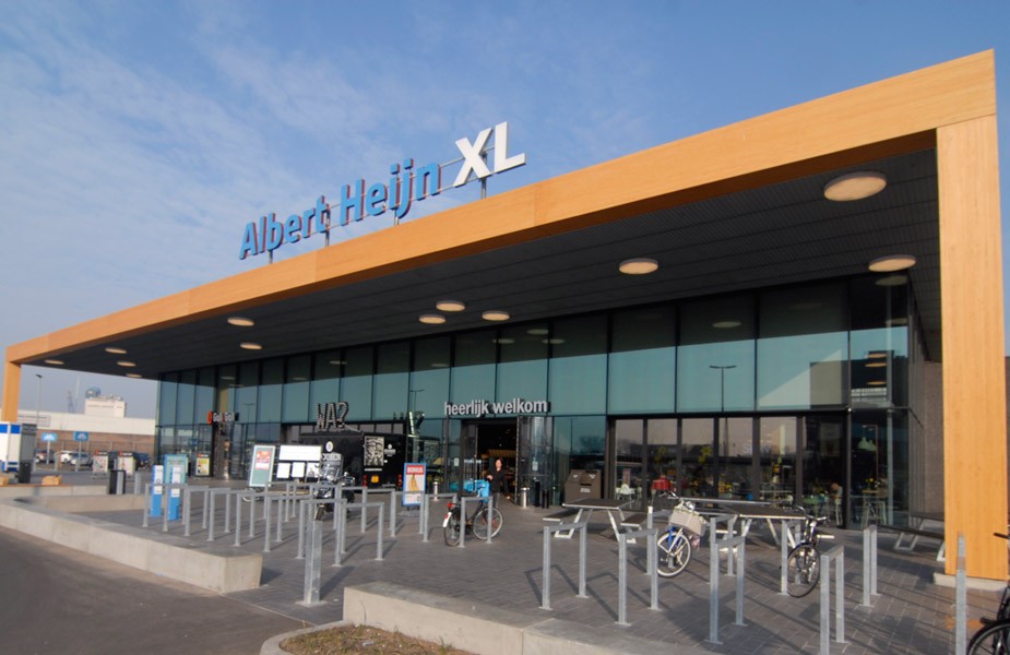 Branding and Hypermarket design trends Albert Heijn