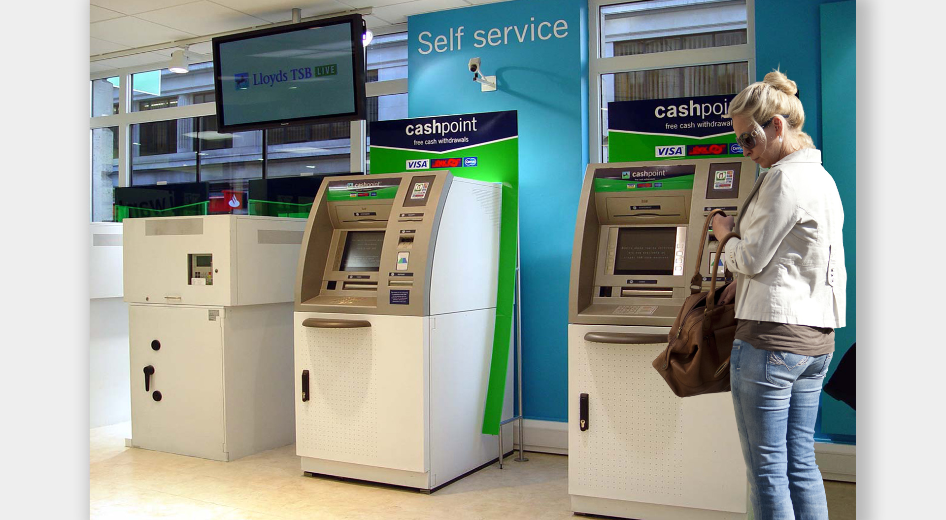 Lloyds Bank ATM zone 