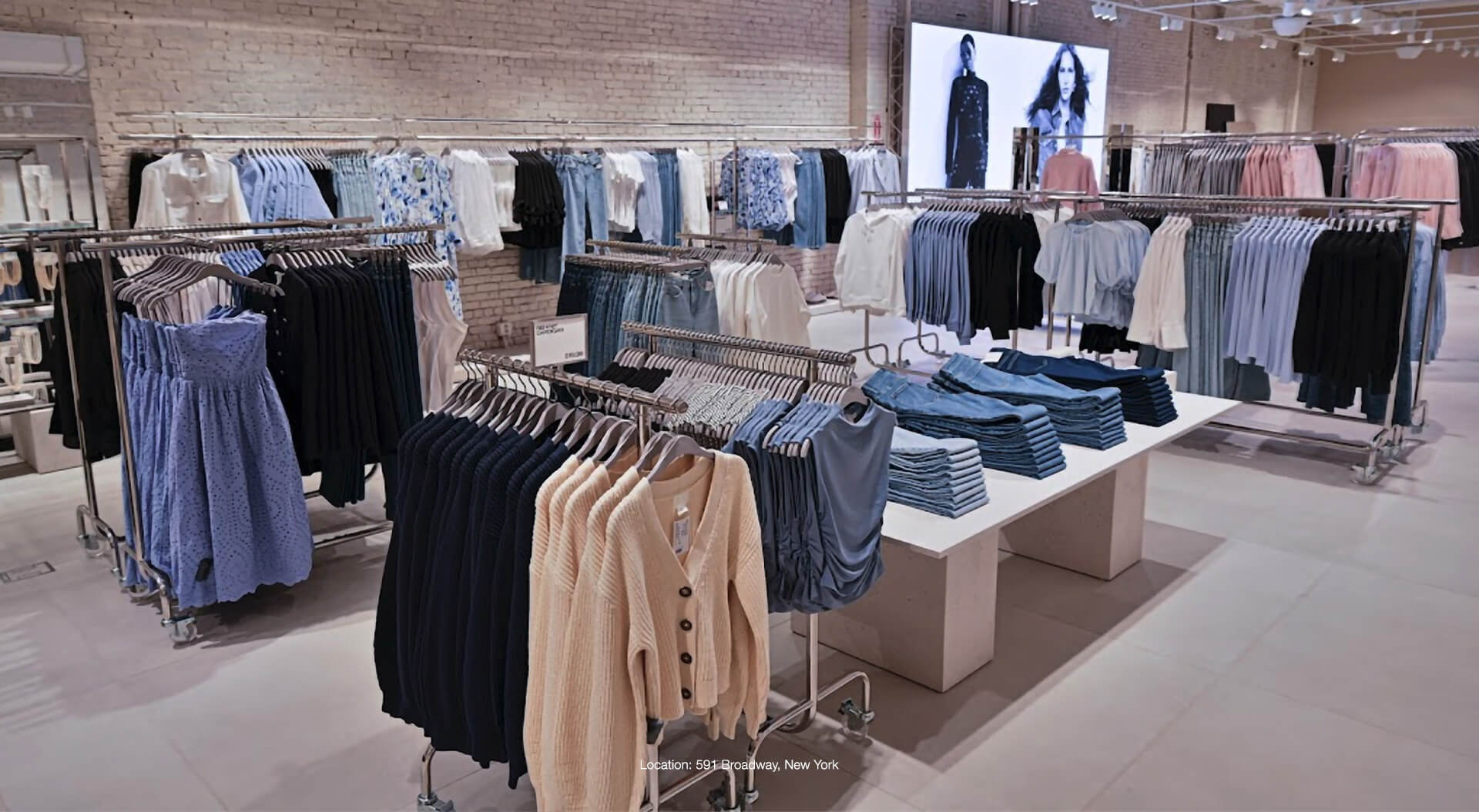 H&M Visual Merchandising System Display - 591 Broadway New York