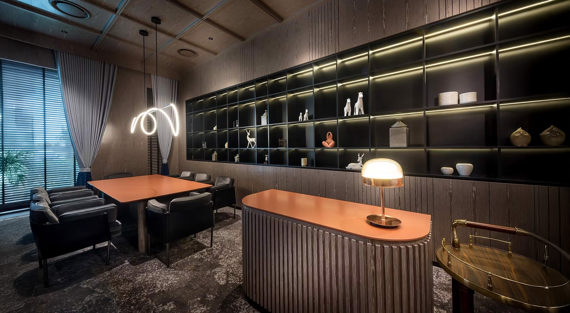 Benchmarking Private Bank VIP lounge design