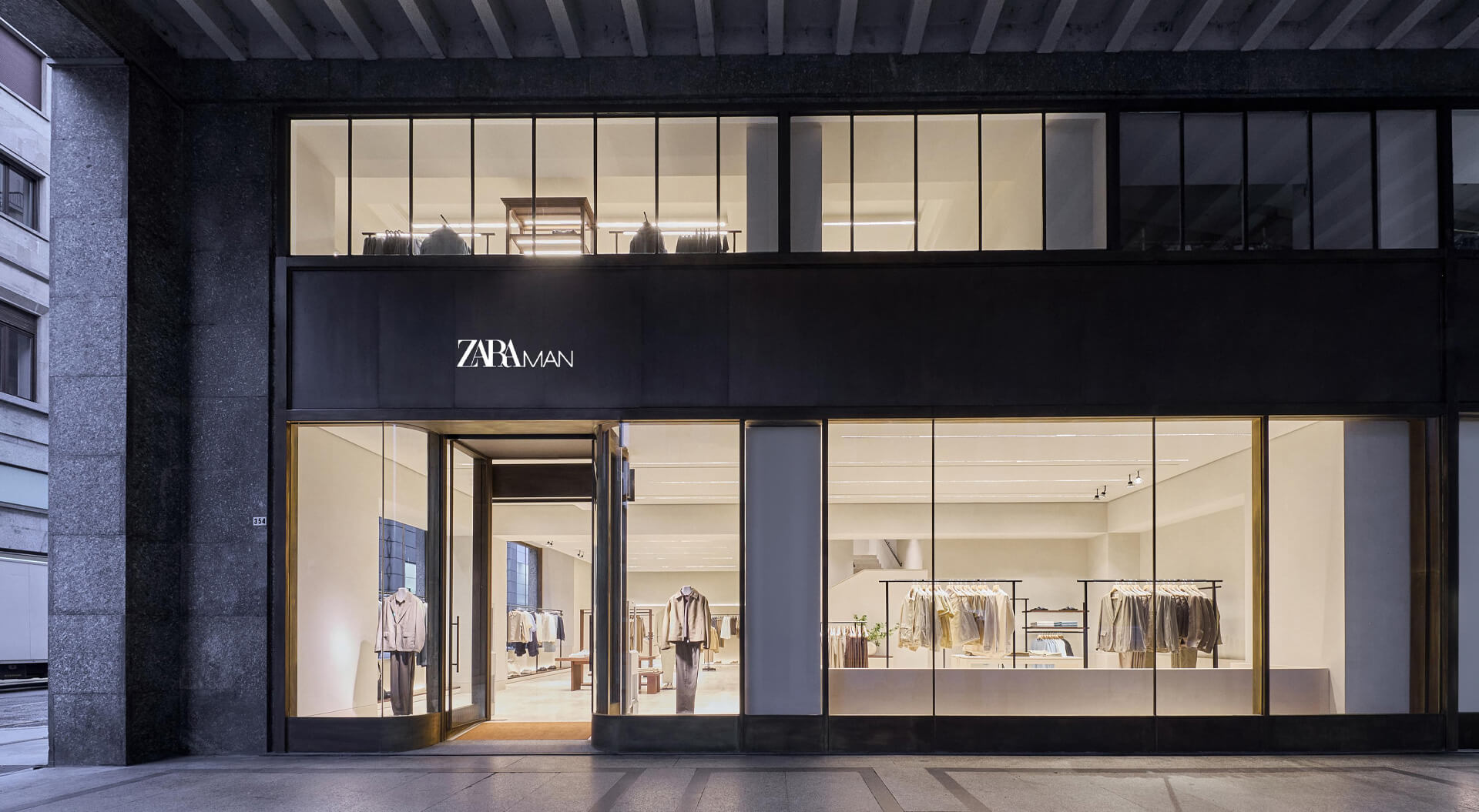 Zara Man Interior Strore Design Torino Italy - External Branding Concept and Window Display