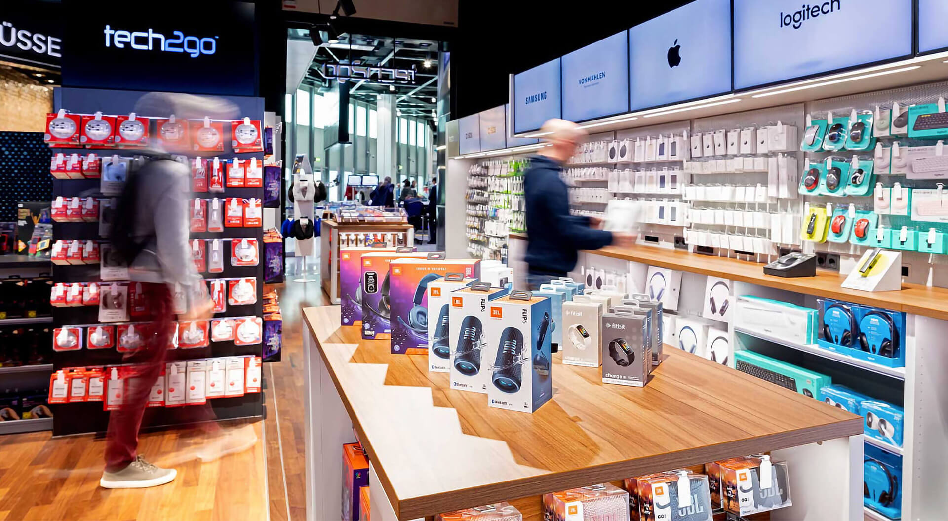 Tech2go Store Interior - High Level Digital Department Graphic and Merchandising System Design