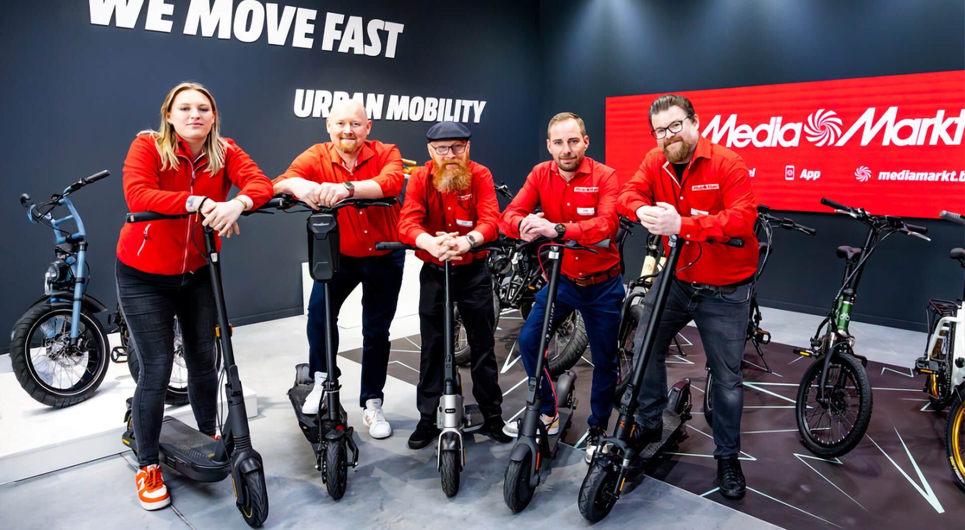 MediaMarkt Mobility Store - Interior Design and We Move Fast Branding