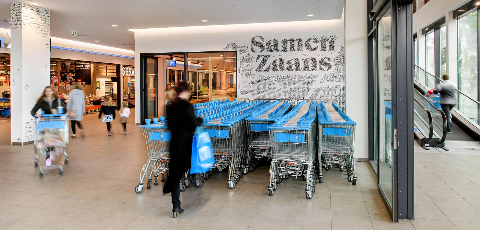 Albert Heijn XL Zorgboulevard hand-drawn illustrations show the quality products for which the supermarket is renowned.