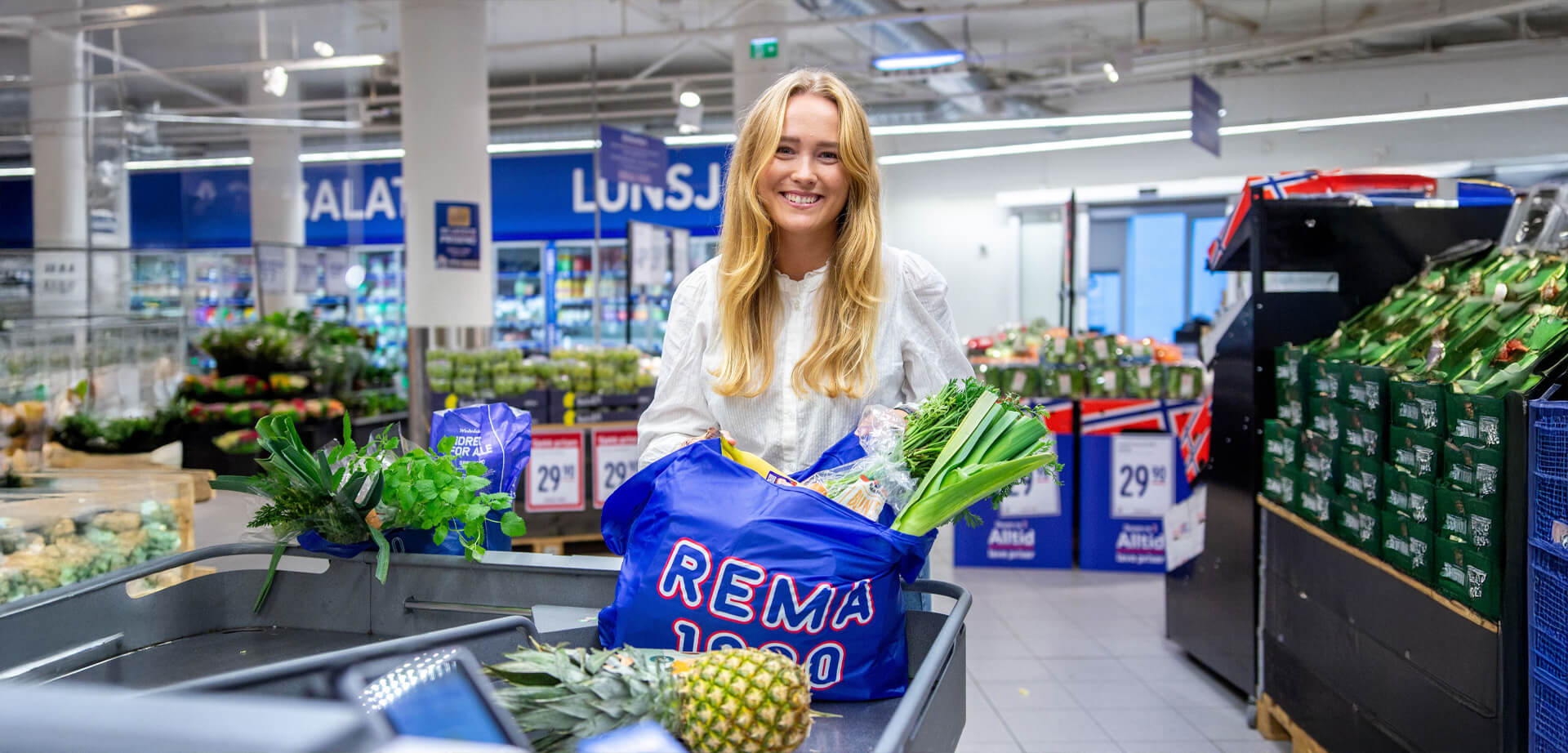 The selected region highlights a reusable shopping bag from REMA 1000, a prominent multinational discount supermarket chain. Operates primary retail networks across Norway and Denmark.