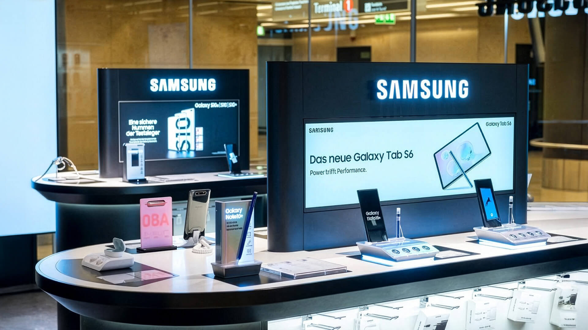 You are looking at a display showcasing the Samsung Galaxy Tab S6 at a Samsung Experience Store.