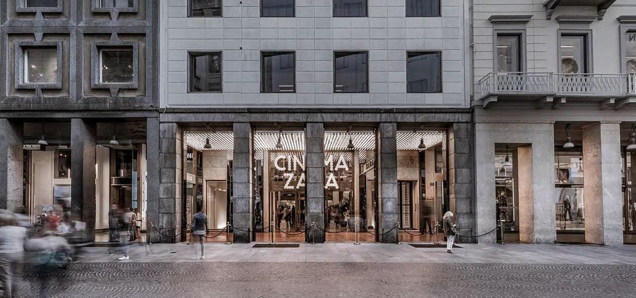 Cinema Zara Milan - Spectacular new concept ideas for technology retail interior store design.