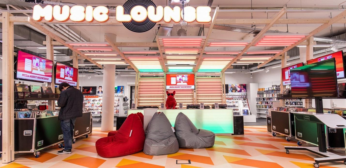 Media Markt electrical store design music lounge retail trends for 2021