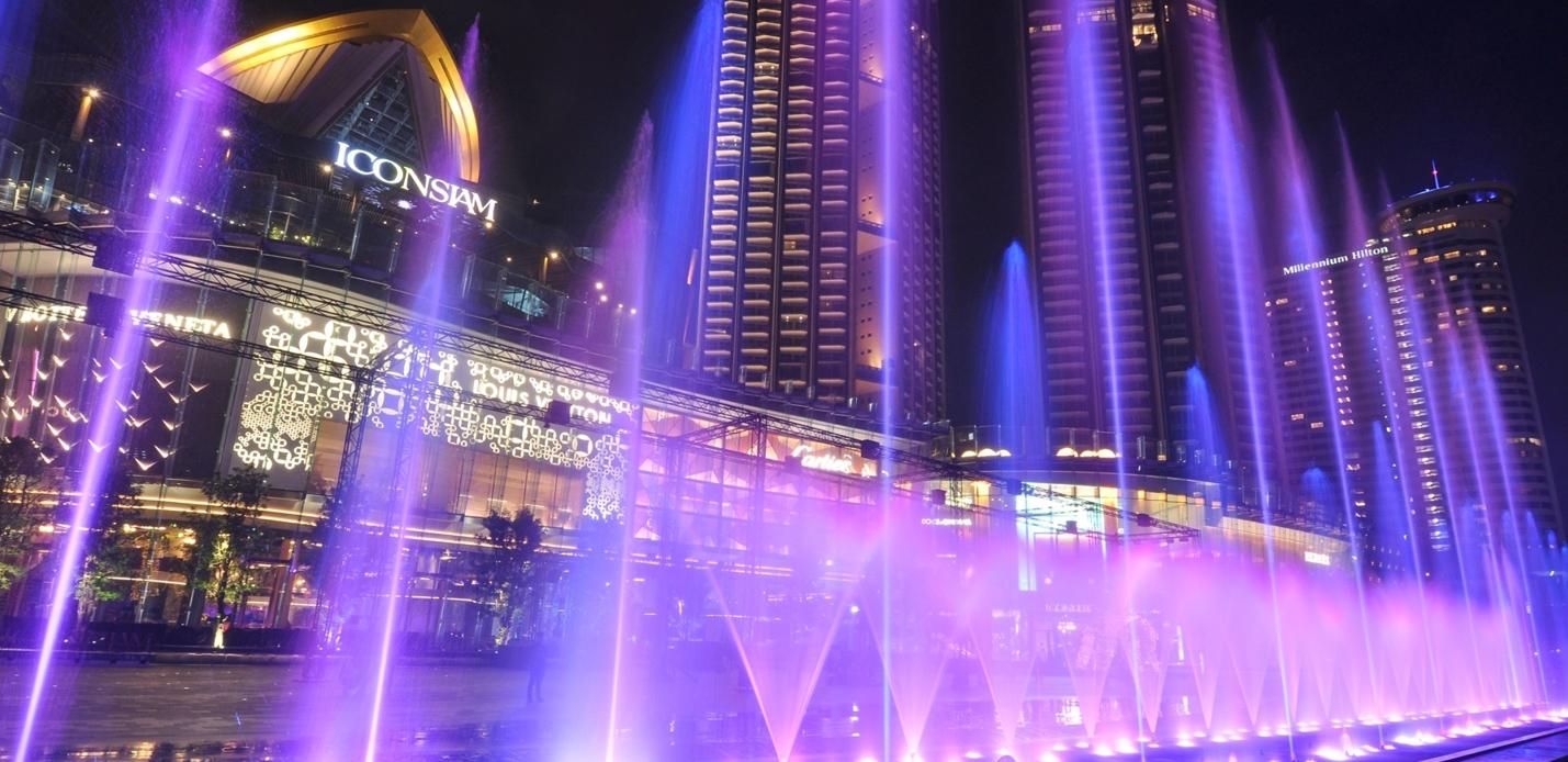 IconSiam shopping mall innovation, convenience and cutting edge retail design water feature