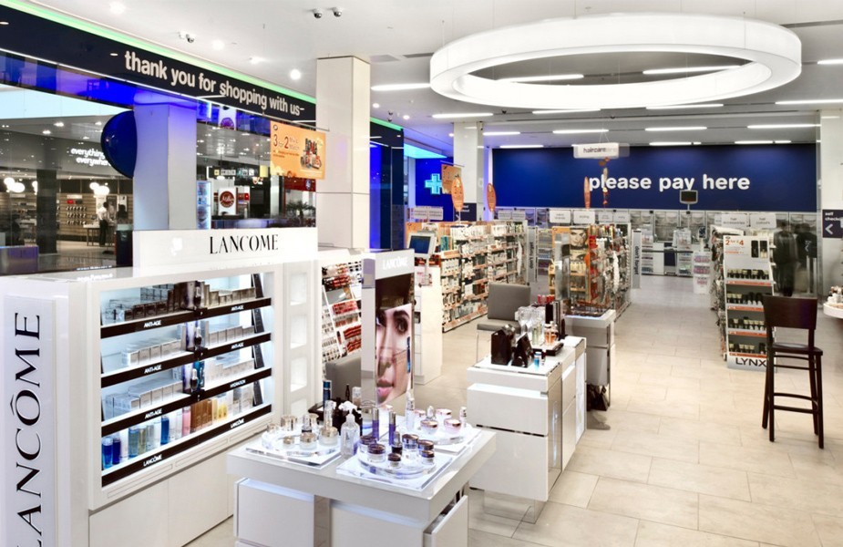 A brand agency review of a health & beauty retail pioneer Boots interior store design