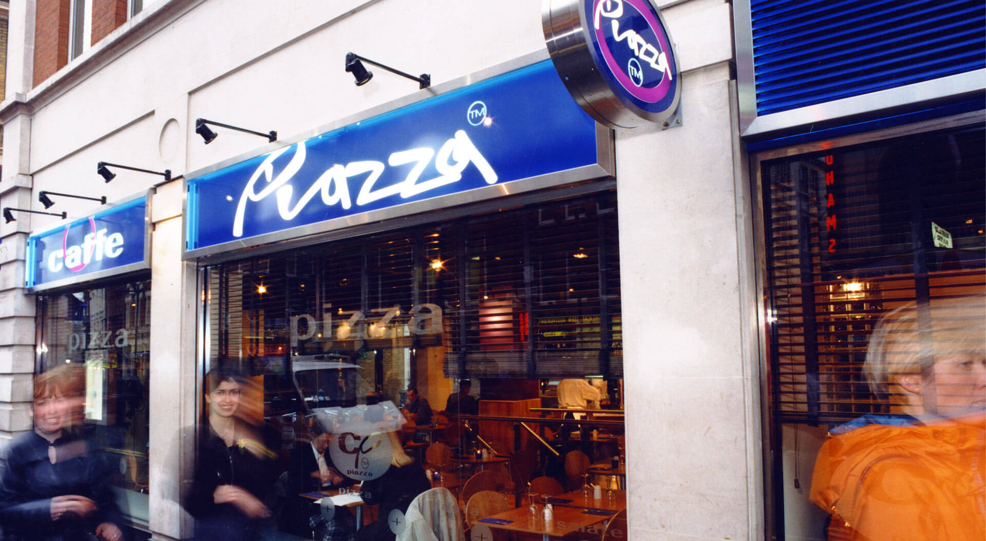 Interior design restaurant, marketing strategy, PR promotion pizza pasta, bars, cafes, branding agency - Caffe Piazza
