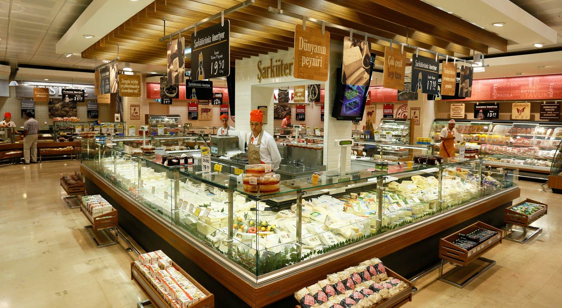 Migros Turkey supermarket delicatessan store merchandising and brand communications