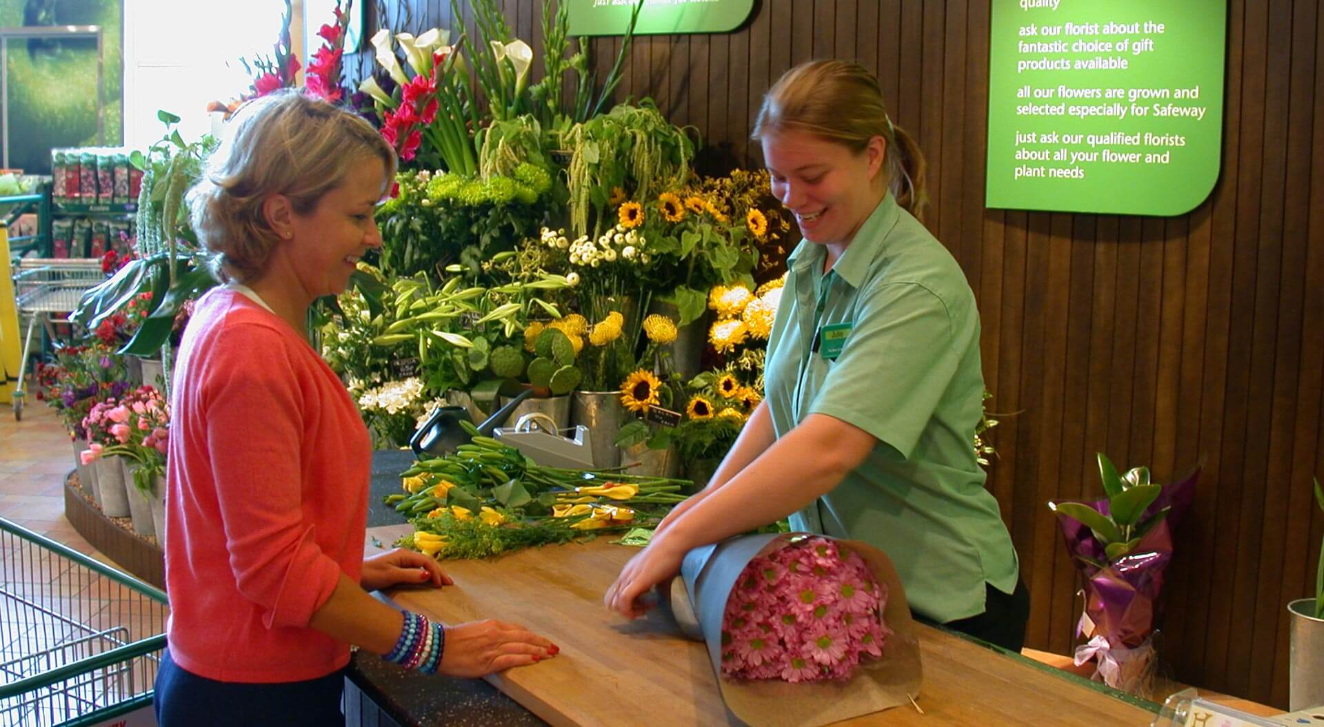 Safeway supermarket interior store design, merchandising and branding for flower market