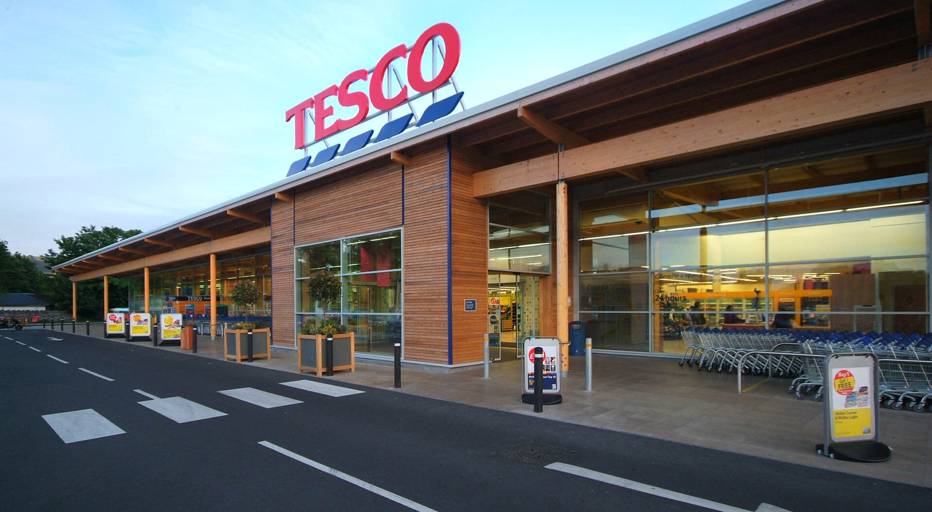 tesco supermarket locations